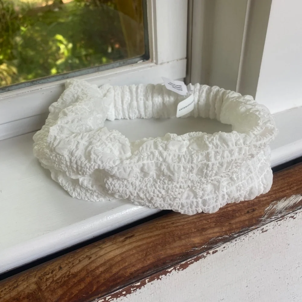 NWT  Anthropologie White Beach Twist Headband